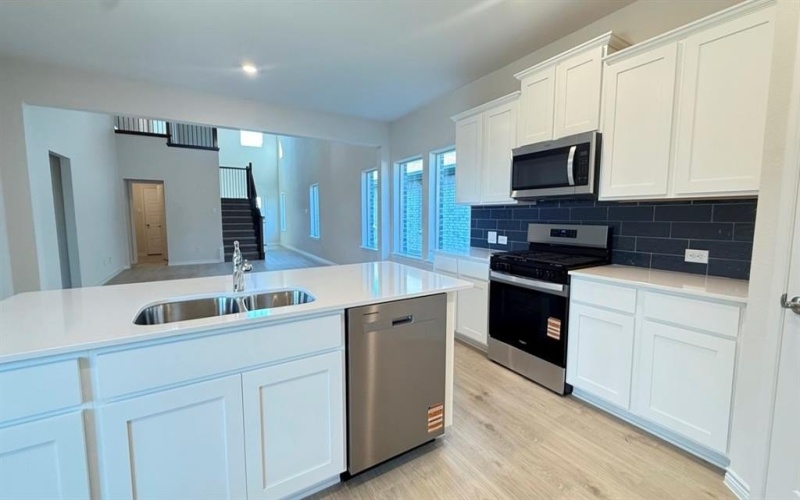 10421 Deposit Drive, Aubrey, TX 76227, 4 Bedrooms Bedrooms, ,2 BathroomsBathrooms,Residential,For Sale,10421 Deposit Drive,0,21051970