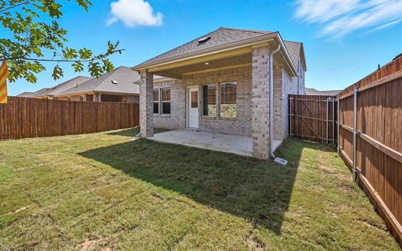 10325 Deposit Drive, Aubrey, TX 76227, 3 Bedrooms Bedrooms, ,2 BathroomsBathrooms,Residential,For Sale,10325 Deposit Drive,0,21051997