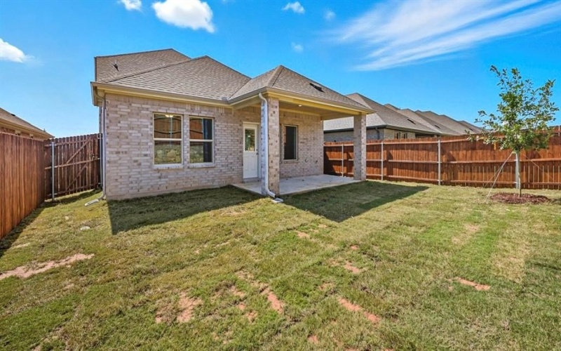 10325 Deposit Drive, Aubrey, TX 76227, 3 Bedrooms Bedrooms, ,2 BathroomsBathrooms,Residential,For Sale,10325 Deposit Drive,0,21051997