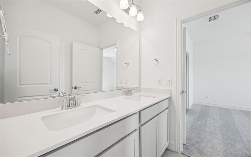 1816 Walpole Way, Fort Worth, TX 76052, 4 Habitaciones Habitaciones , ,3 BañosBaños,Residential,En Venta,1816 Walpole Way,0,21052314