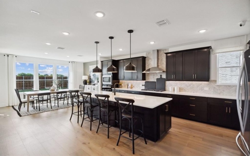 1816 Walpole Way, Fort Worth, TX 76052, 4 Habitaciones Habitaciones , ,3 BañosBaños,Residential,En Venta,1816 Walpole Way,0,21052314