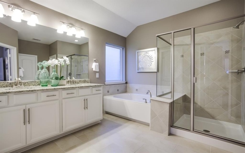 11149 Abbotsbury Road, Fort Worth, TX 76052, 4 Bedrooms Bedrooms, ,2 BathroomsBathrooms,Residential,For Sale,11149 Abbotsbury Road,0,21052419