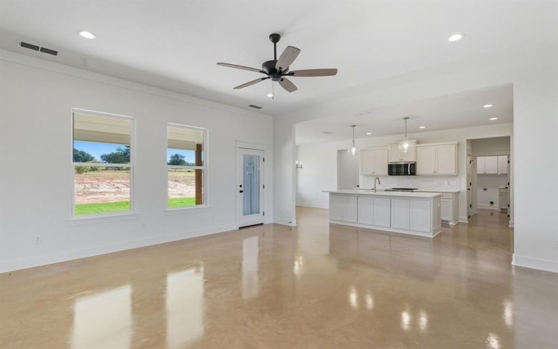 117 Graystone Drive, Millsap, TX 76088, 3 Habitaciones Habitaciones , ,2 BañosBaños,Residential,En Venta,117 Graystone Drive,0,21052708