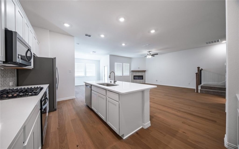 1609 Etosha Drive, Royse City, TX 75189, 4 Bedrooms Bedrooms, ,2 BathroomsBathrooms,Residential,For Sale,1609 Etosha Drive,0,21052311