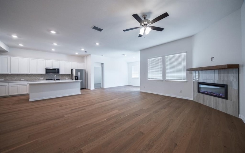 1609 Etosha Drive, Royse City, TX 75189, 4 Bedrooms Bedrooms, ,2 BathroomsBathrooms,Residential,For Sale,1609 Etosha Drive,0,21052311
