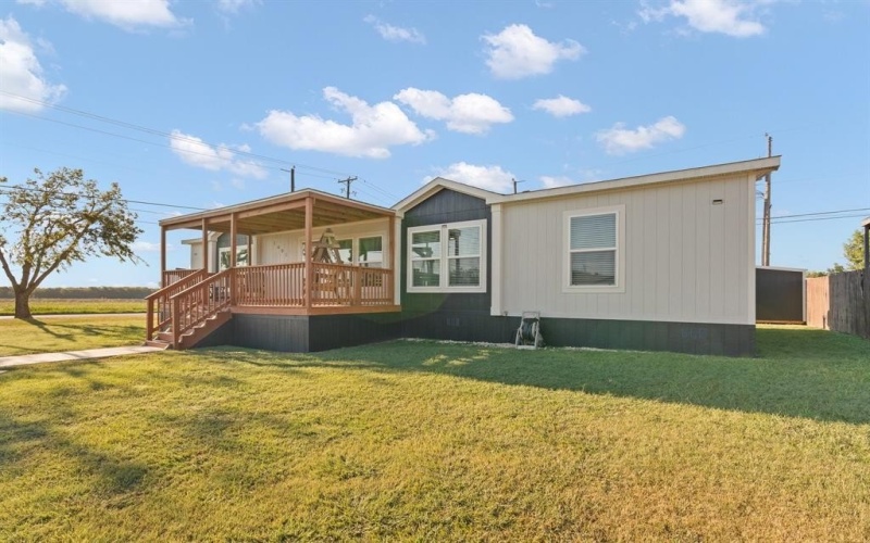 1401 Old Bridge Road, Cleburne, TX 76033, 3 Habitaciones Habitaciones , ,3 BañosBaños,Residential,En Venta,1401 Old Bridge Road,0,21052728