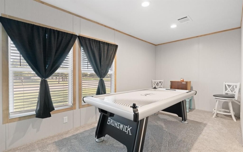 1401 Old Bridge Road, Cleburne, TX 76033, 3 Habitaciones Habitaciones , ,3 BañosBaños,Residential,En Venta,1401 Old Bridge Road,0,21052728