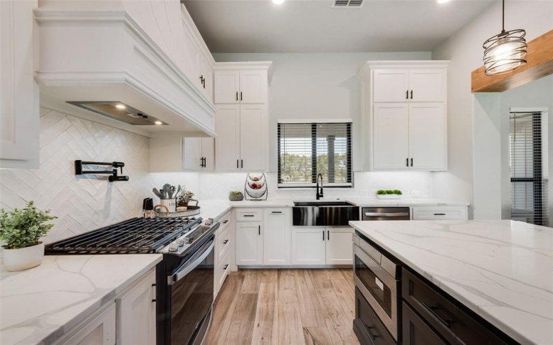 12880 Pruett Road, Krum, TX 76249, 4 Bedrooms Bedrooms, ,3 BathroomsBathrooms,Residential,For Sale,12880 Pruett Road,0,21052732