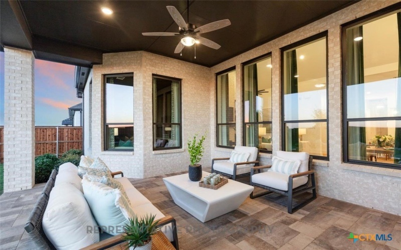 2020 Tobiano Trace, Georgetown, TX 78633, 4 Habitaciones Habitaciones , ,5 BañosBaños,Residential,En Venta,2020 Tobiano Trace,0,591938