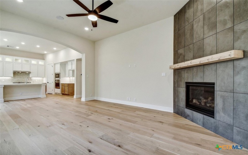 917 Easy Gruene, New Braunfels, TX 78130, 3 Bedrooms Bedrooms, ,2 BathroomsBathrooms,Residential,For Sale,917 Easy Gruene,0,570978