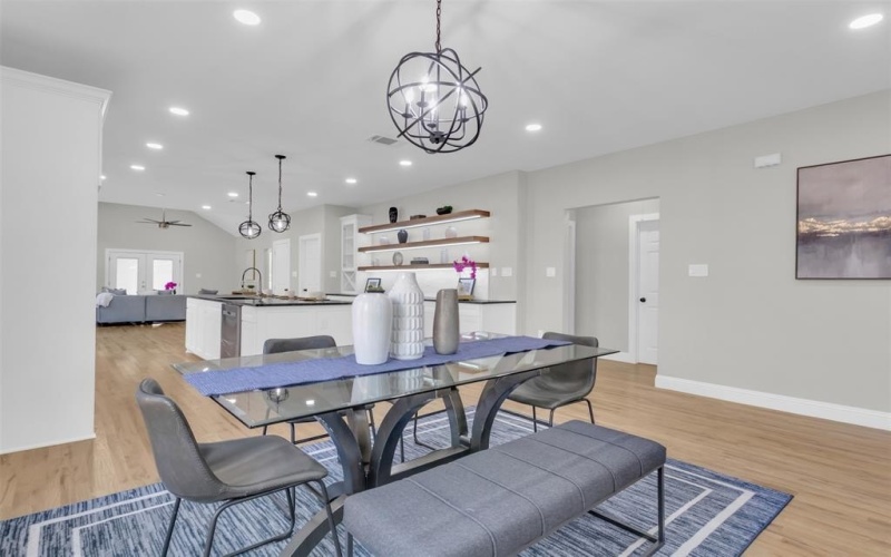 202 S Oak Cliff Boulevard, Dallas, TX 75208, 3 Habitaciones Habitaciones , ,2 BañosBaños,Residential,En Venta,202 S Oak Cliff Boulevard,0,21045201
