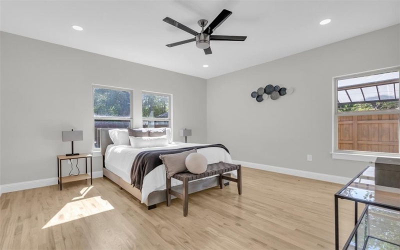 202 S Oak Cliff Boulevard, Dallas, TX 75208, 3 Habitaciones Habitaciones , ,2 BañosBaños,Residential,En Venta,202 S Oak Cliff Boulevard,0,21045201