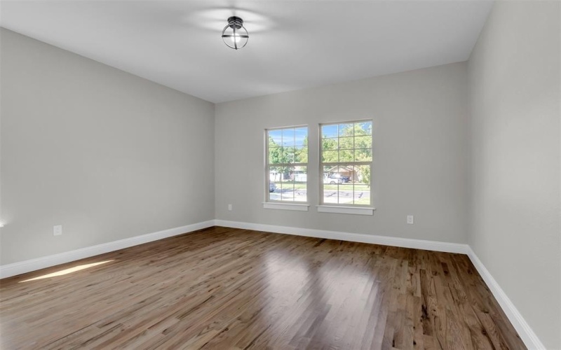 202 S Oak Cliff Boulevard, Dallas, TX 75208, 3 Habitaciones Habitaciones , ,2 BañosBaños,Residential,En Venta,202 S Oak Cliff Boulevard,0,21045201