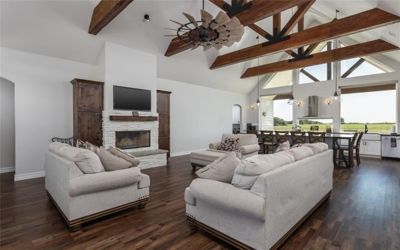 5420 Orchard Road, Bowie, TX 76230, 3 Bedrooms Bedrooms, ,2 BathroomsBathrooms,Residential,For Sale,5420 Orchard Road,0,21050728