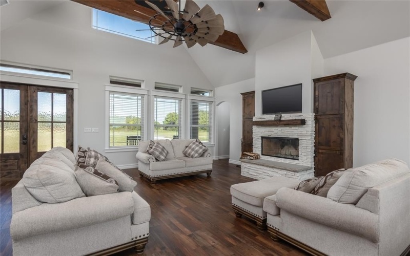 5420 Orchard Road, Bowie, TX 76230, 3 Bedrooms Bedrooms, ,2 BathroomsBathrooms,Residential,For Sale,5420 Orchard Road,0,21050728