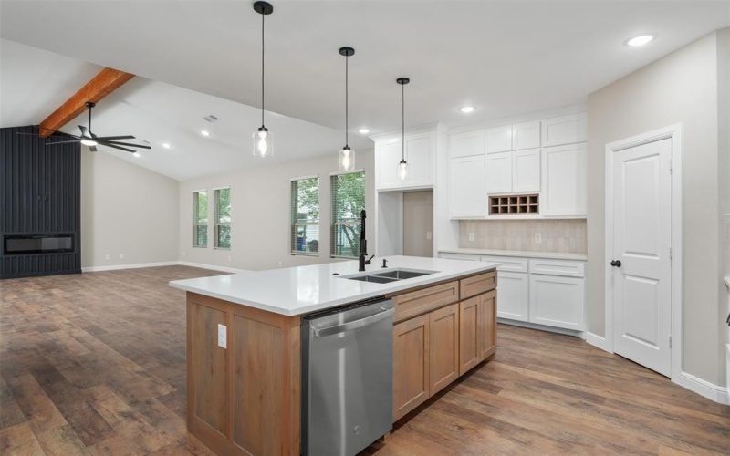 9219 Dale Lane Court, White Settlement, TX 76108, 4 Habitaciones Habitaciones , ,2 BañosBaños,Residential,En Venta,9219 Dale Lane Court,0,21051526