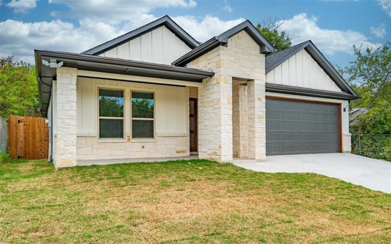 9219 Dale Lane Court, White Settlement, TX 76108, 4 Habitaciones Habitaciones , ,2 BañosBaños,Residential,En Venta,9219 Dale Lane Court,0,21051526