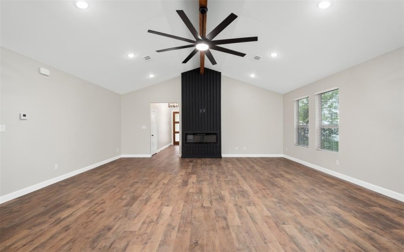 9219 Dale Lane Court, White Settlement, TX 76108, 4 Habitaciones Habitaciones , ,2 BañosBaños,Residential,En Venta,9219 Dale Lane Court,0,21051526