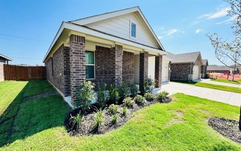 532 MARSH Street, Cleburne, TX 76033, 3 Habitaciones Habitaciones , ,2 BañosBaños,Residential,En Venta,532 MARSH Street,0,21051937