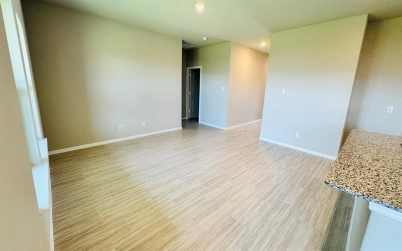 532 MARSH Street, Cleburne, TX 76033, 3 Habitaciones Habitaciones , ,2 BañosBaños,Residential,En Venta,532 MARSH Street,0,21051937