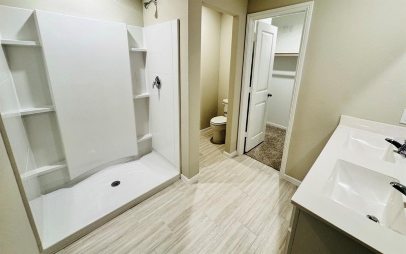 532 MARSH Street, Cleburne, TX 76033, 3 Habitaciones Habitaciones , ,2 BañosBaños,Residential,En Venta,532 MARSH Street,0,21051937