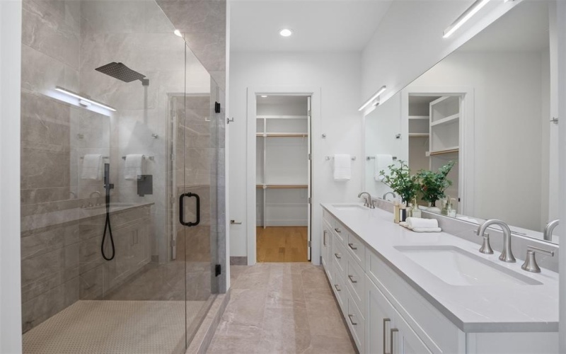 4517 Munger Avenue #105, Dallas, TX 75204, 2 Habitaciones Habitaciones , ,2 BañosBaños,Residential,En Venta,4517 Munger Avenue,0,21052932