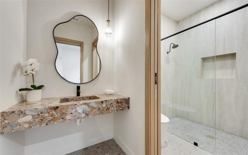 3821 Beechwood Lane, Dallas, TX 75220, 5 Habitaciones Habitaciones , ,6 BañosBaños,Residential,En Venta,3821 Beechwood Lane,0,21053112