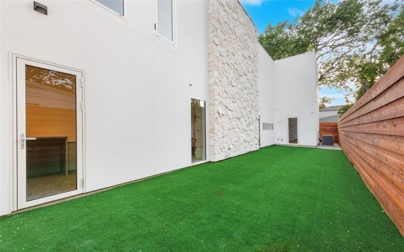 3821 Beechwood Lane, Dallas, TX 75220, 5 Habitaciones Habitaciones , ,6 BañosBaños,Residential,En Venta,3821 Beechwood Lane,0,21053112