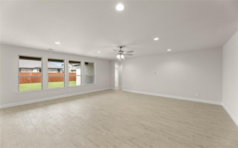 1111 Worthington Drive, Justin, TX 76247, 4 Bedrooms Bedrooms, ,3 BathroomsBathrooms,Residential,For Sale,1111 Worthington Drive,0,21053118