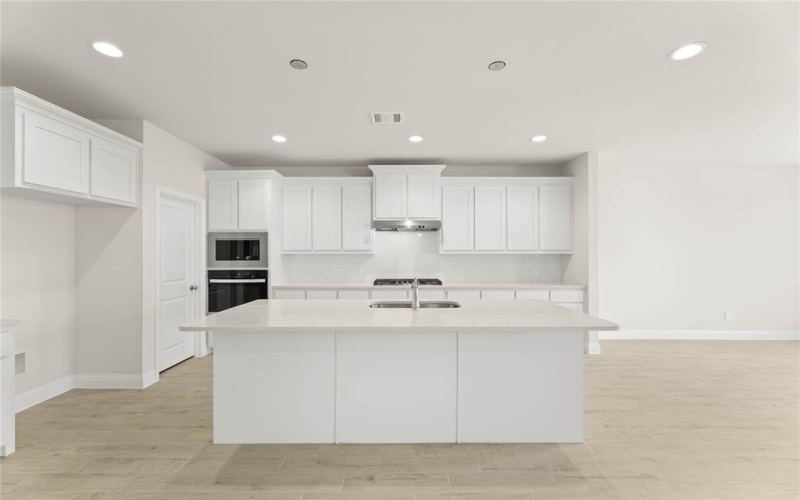 1111 Worthington Drive, Justin, TX 76247, 4 Bedrooms Bedrooms, ,3 BathroomsBathrooms,Residential,For Sale,1111 Worthington Drive,0,21053118