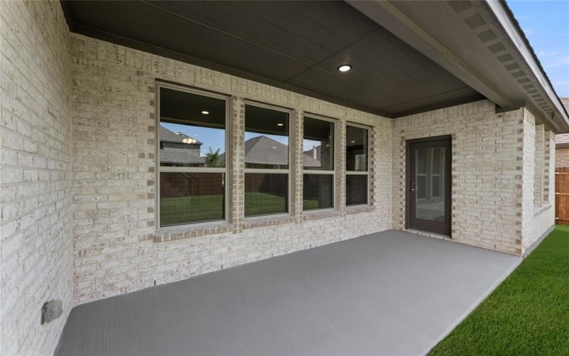 1111 Worthington Drive, Justin, TX 76247, 4 Bedrooms Bedrooms, ,3 BathroomsBathrooms,Residential,For Sale,1111 Worthington Drive,0,21053118