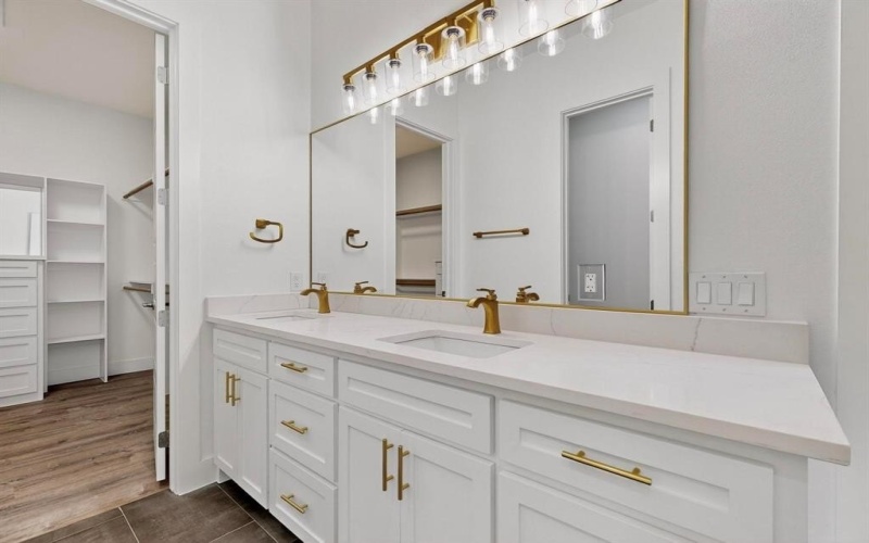 224 Ash Creek Dr W, Azle, TX 76020, 4 Habitaciones Habitaciones , ,2 BañosBaños,Residential,En Venta,224 Ash Creek Dr W,0,21051914