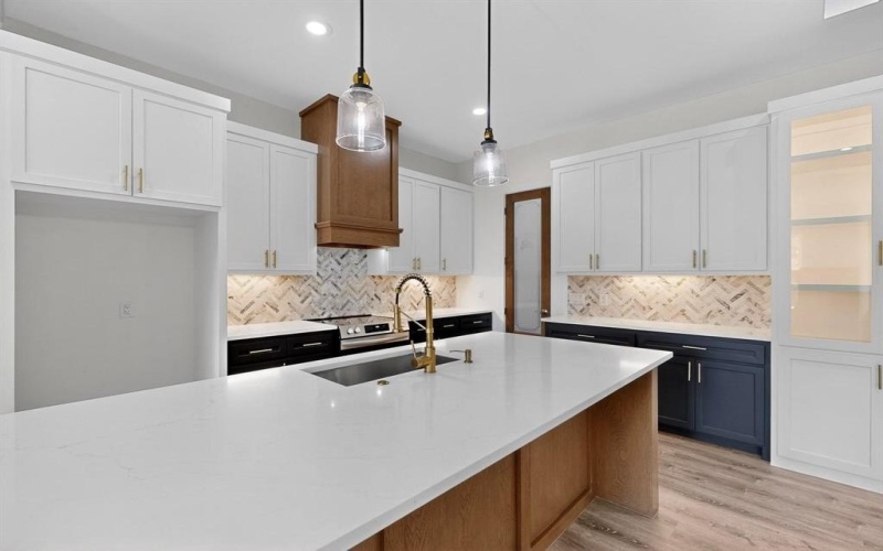 224 Ash Creek Dr W, Azle, TX 76020, 4 Habitaciones Habitaciones , ,2 BañosBaños,Residential,En Venta,224 Ash Creek Dr W,0,21051914