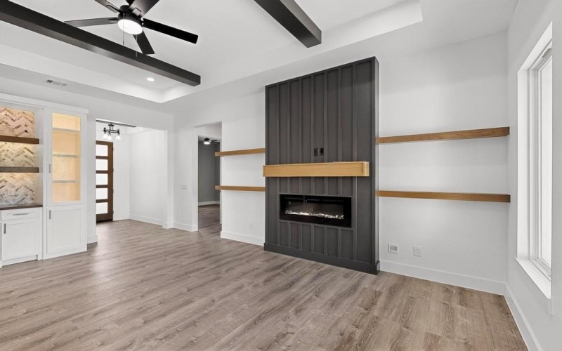 224 Ash Creek Dr W, Azle, TX 76020, 4 Habitaciones Habitaciones , ,2 BañosBaños,Residential,En Venta,224 Ash Creek Dr W,0,21051914