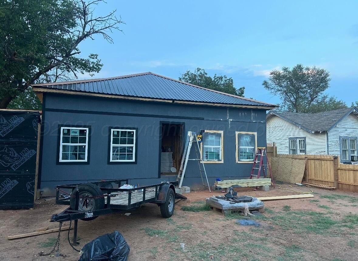 405 SE F Avenue, Childress, TX 79201, 3 Bedrooms Bedrooms, ,2 BathroomsBathrooms,Residential,For Sale,405 SE F Avenue,0,25-7794