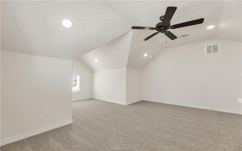 1931 Pinemont View Drive, Bryan, TX 77807, 3 Bedrooms Bedrooms, ,2 BathroomsBathrooms,Residential,For Sale,1931 Pinemont View Drive,0,25009001