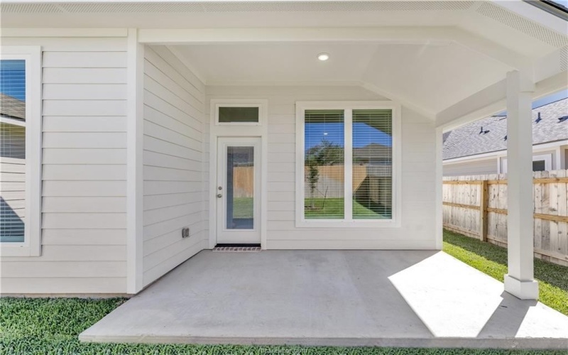 1931 Pinemont View Drive, Bryan, TX 77807, 3 Bedrooms Bedrooms, ,2 BathroomsBathrooms,Residential,For Sale,1931 Pinemont View Drive,0,25009001