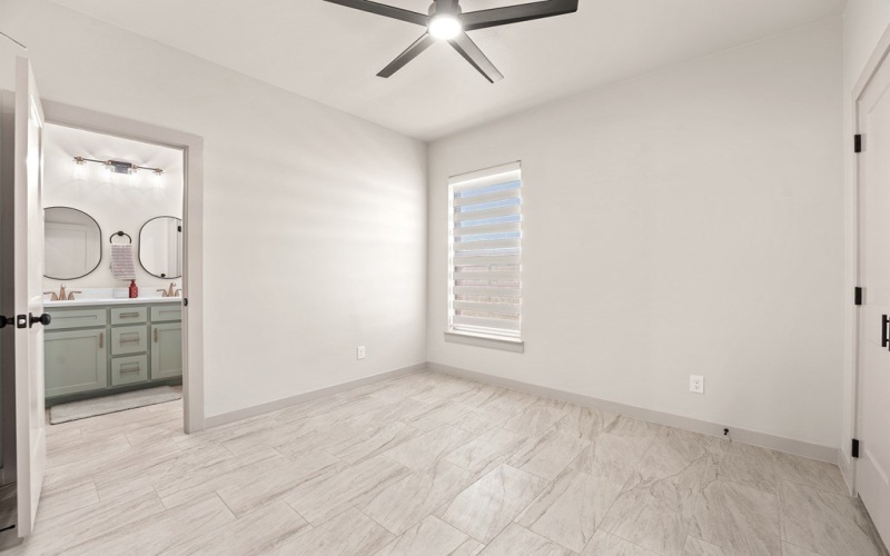 2711 Starling Dr, Midland, TX 79706, 4 Habitaciones Habitaciones , ,3 BañosBaños,Residential,En Venta,2711 Starling Dr,0,50085143