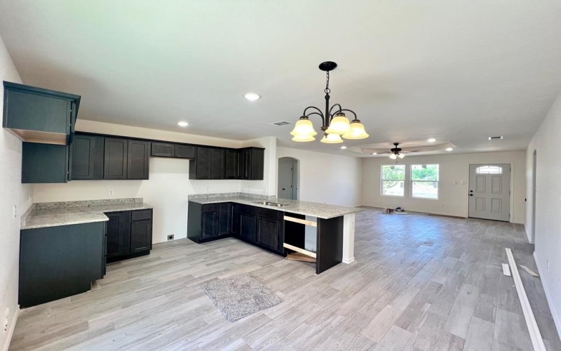 317 E 25th St, San Angelo, TX 76903, 3 Bedrooms Bedrooms, ,2 BathroomsBathrooms,Residential,For Sale,317 E 25th St,0,128957