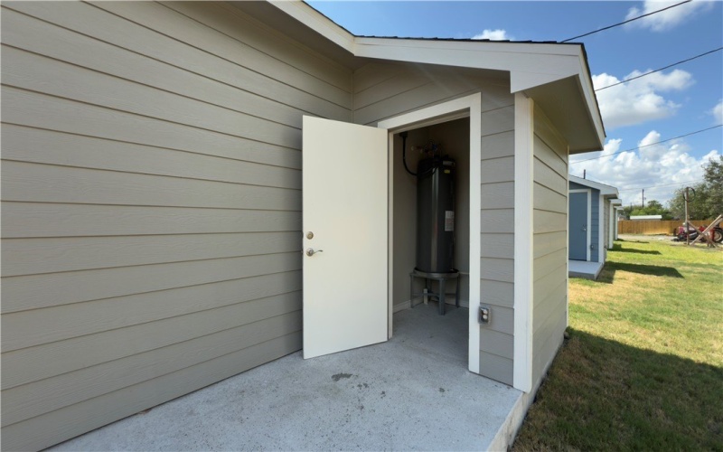 3027 Sabinas Street, Corpus Christi, TX 78405, 3 Bedrooms Bedrooms, ,2 BathroomsBathrooms,Residential,For Sale,3027 Sabinas Street,0,464560
