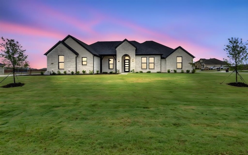 1610 Blackfoot Parkway, Waxahachie, TX 75165, 4 Habitaciones Habitaciones , ,2 BañosBaños,Residential,En Venta,1610 Blackfoot Parkway,0,21051734