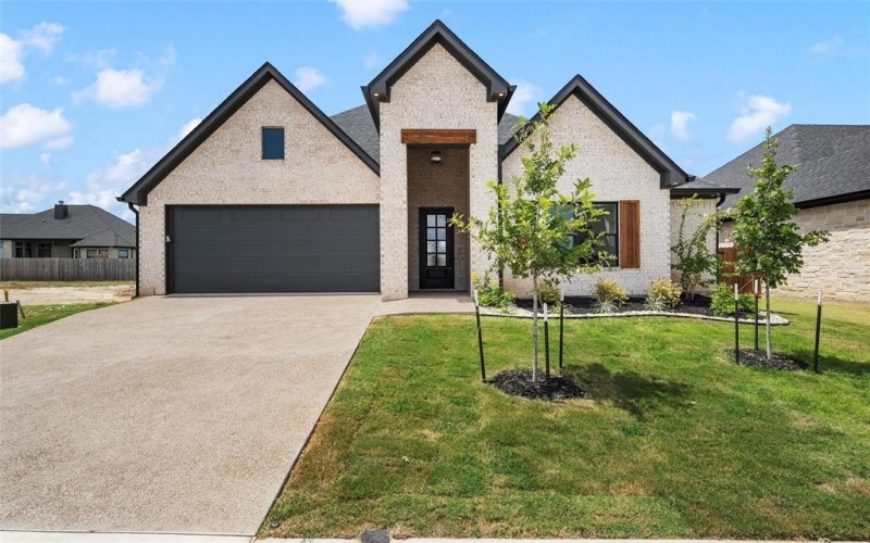 12004 Kenai Circle, Woodway, TX 76712, 3 Bedrooms Bedrooms, ,2 BathroomsBathrooms,Residential,For Sale,12004 Kenai Circle,0,21053306