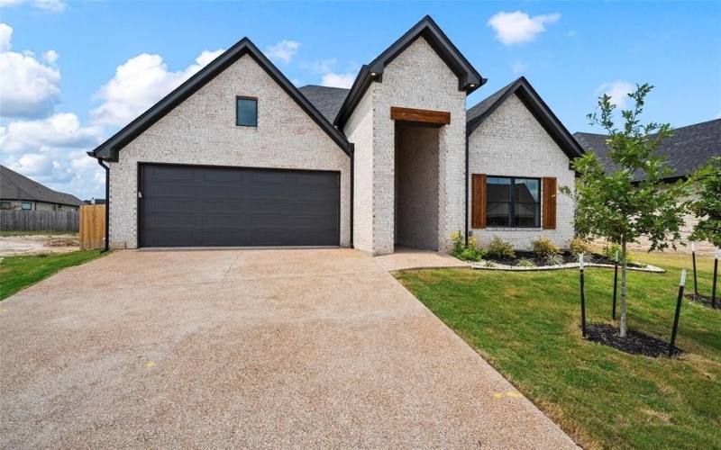 12004 Kenai Circle, Woodway, TX 76712, 3 Bedrooms Bedrooms, ,2 BathroomsBathrooms,Residential,For Sale,12004 Kenai Circle,0,21053306