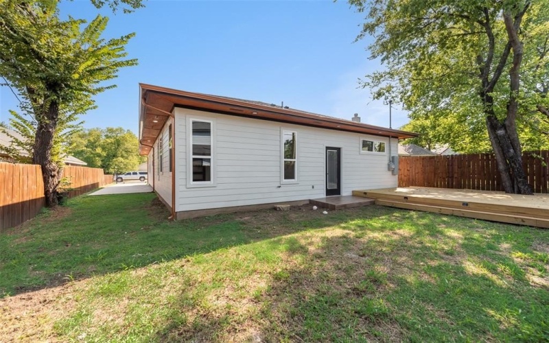 921 Bessie Street, Fort Worth, TX 76104, 4 Bedrooms Bedrooms, ,3 BathroomsBathrooms,Residential,For Sale,921 Bessie Street,0,21053416