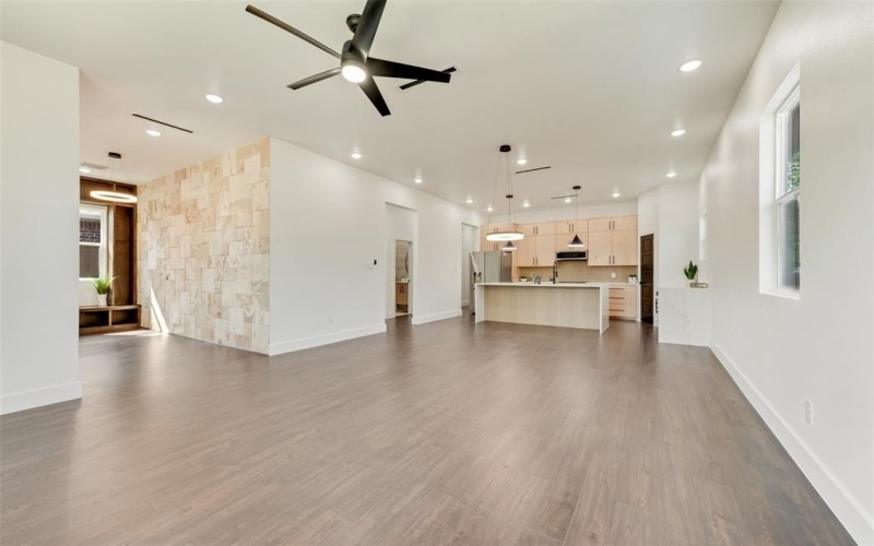 921 Bessie Street, Fort Worth, TX 76104, 4 Bedrooms Bedrooms, ,3 BathroomsBathrooms,Residential,For Sale,921 Bessie Street,0,21053416