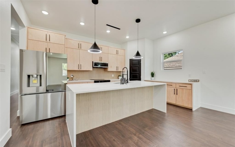 921 Bessie Street, Fort Worth, TX 76104, 4 Bedrooms Bedrooms, ,3 BathroomsBathrooms,Residential,For Sale,921 Bessie Street,0,21053416