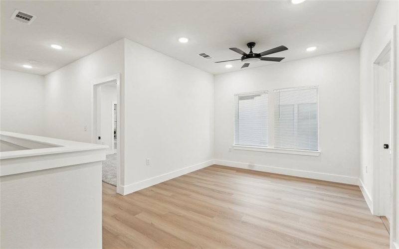 5109 Hohen Avenue, Dallas, TX 75215, 3 Bedrooms Bedrooms, ,3 BathroomsBathrooms,Residential,For Sale,5109 Hohen Avenue,0,21053418