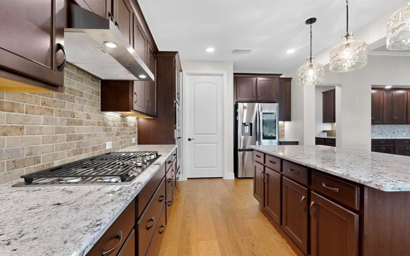 12704 Golden Rock Drive, Denton, TX 76207, 2 Bedrooms Bedrooms, ,2 BathroomsBathrooms,Residential,For Sale,12704 Golden Rock Drive,0,21053422