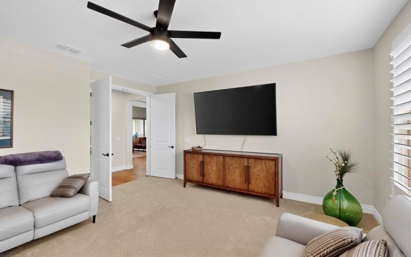 12704 Golden Rock Drive, Denton, TX 76207, 2 Bedrooms Bedrooms, ,2 BathroomsBathrooms,Residential,For Sale,12704 Golden Rock Drive,0,21053422