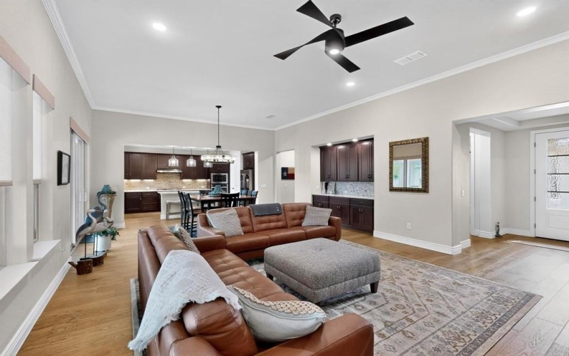 12704 Golden Rock Drive, Denton, TX 76207, 2 Bedrooms Bedrooms, ,2 BathroomsBathrooms,Residential,For Sale,12704 Golden Rock Drive,0,21053422